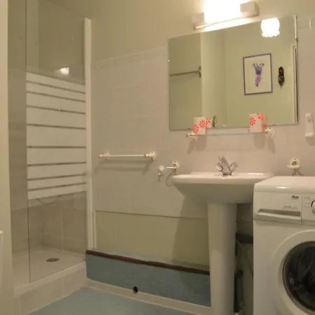 Vallon Apartment *
