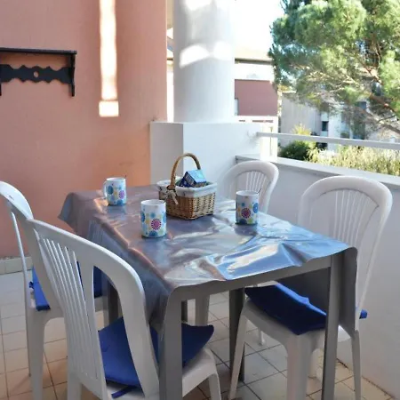 Vallon Apartment